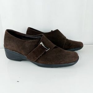 Vintage AQUATALIA Brown Suede Velcro Strap Shoes Size 7.5